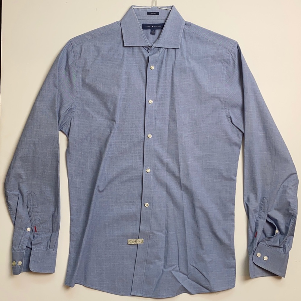 Tommy Hilfiger slim dress shirt size M 15/32-33